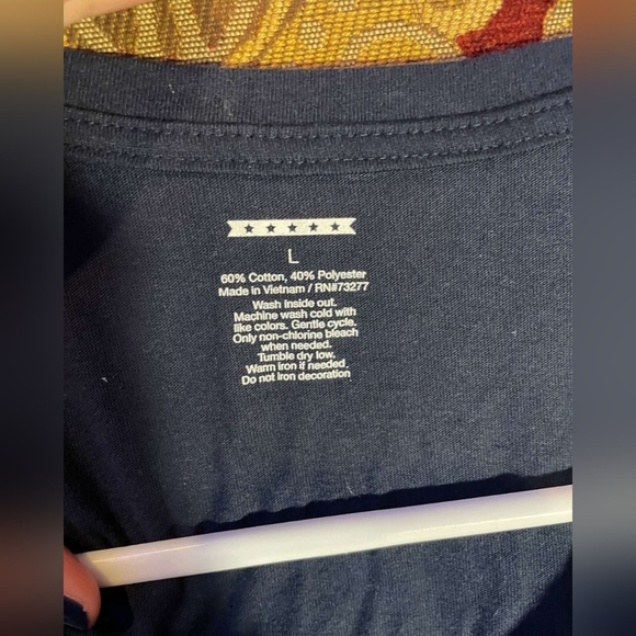 Blue Printed Short Sleeve VNeck Top, Size L - Picture 5 of 5